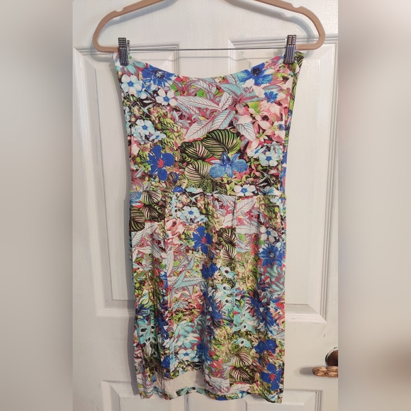 Mercatto Size M Peplum Strapless Floral Dress. - Picture 1 of 3
